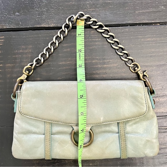 HOBO International Distressed Green Leather Clutch Wallet Handbag - Picture 9 of 9